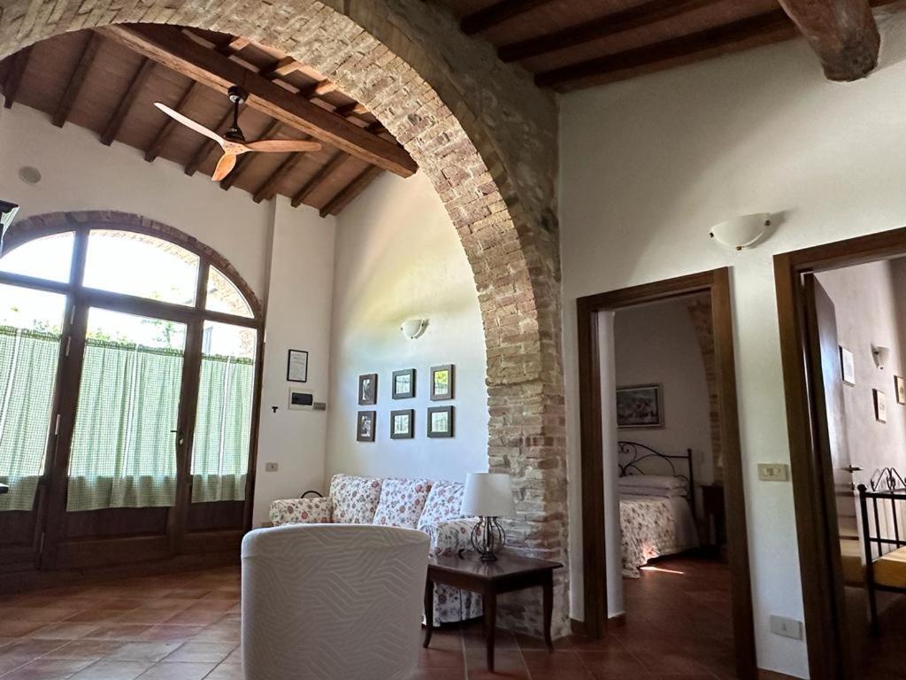Agriturismo Il Canneto Казоле-д'Эльса Экстерьер фото